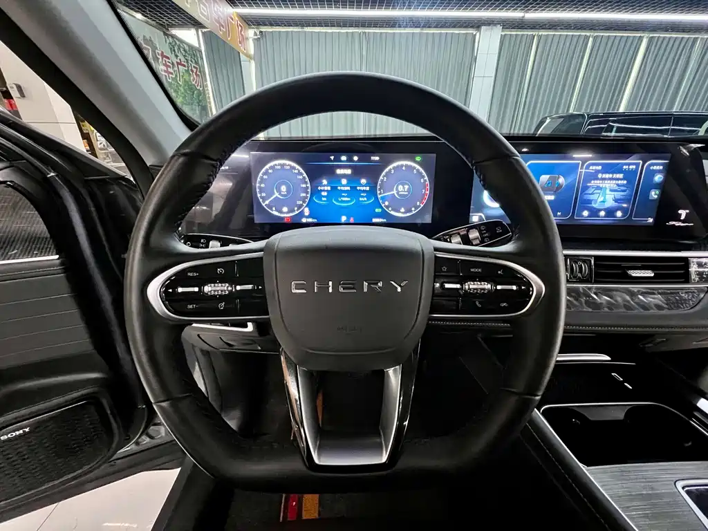 Chery Tiggo 7 PLUS 2023 Champion Edition 1.5TCI CVT Luxury 2024 - thumbnail 11