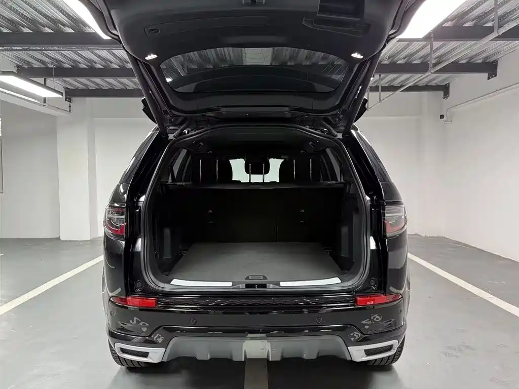 Land Rover Discovery Sport 2023 249PS R-Dynamic SE Performance Tech Edition 2023 - thumbnail 17