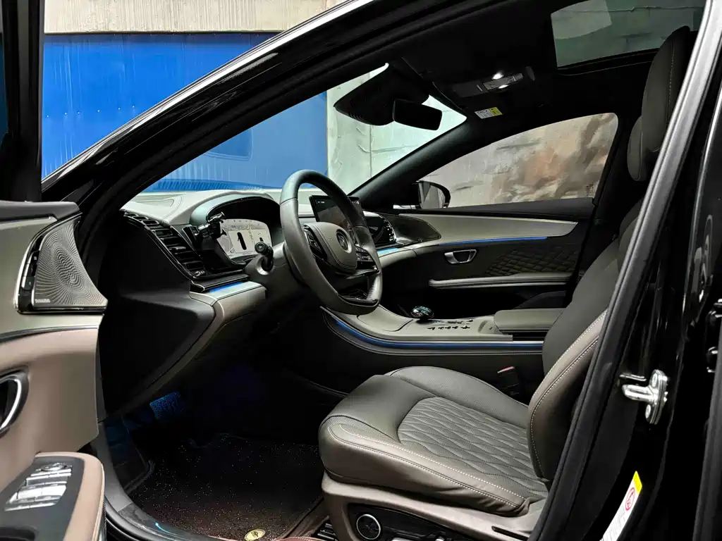 BYD BYD Han 2024 DM-i Glory Edition 121KM Premium Model 2024 - thumbnail 7