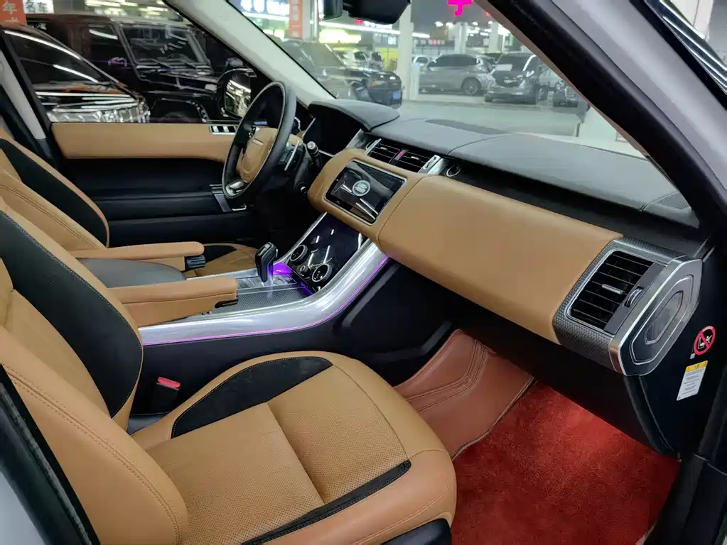 Land Rover Range Rover Sport 2018 3.0 SC V6 HSE DYNAMIC 2018 - thumbnail 4