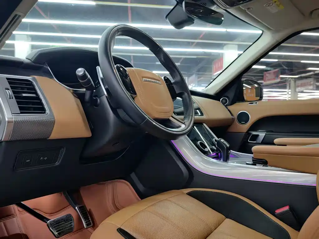 Land Rover Range Rover Sport 2018 3.0 SC V6 HSE DYNAMIC 2018 - thumbnail 6