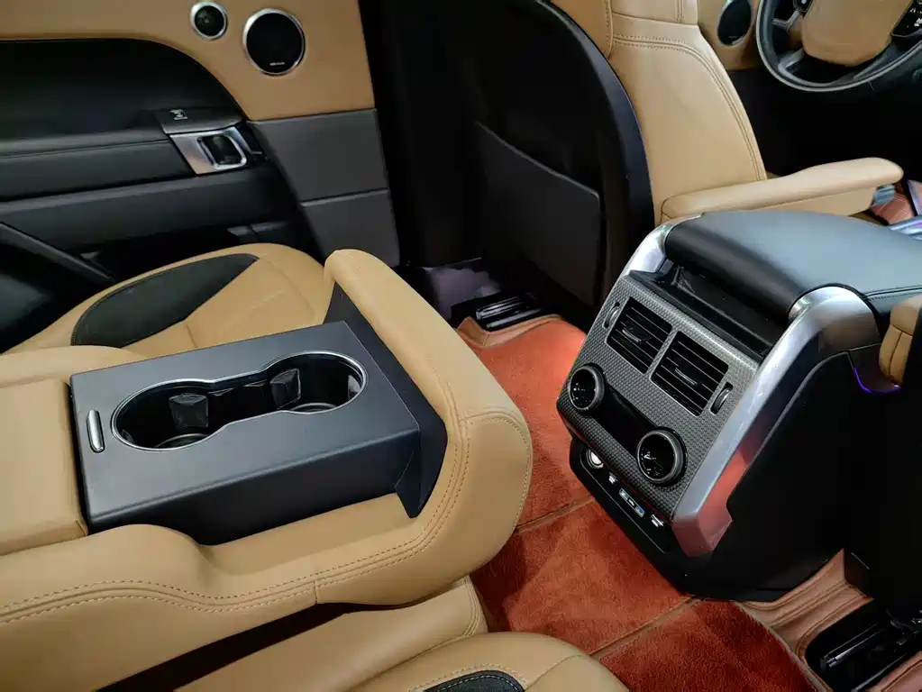 Land Rover Range Rover Sport 2018 3.0 SC V6 HSE DYNAMIC 2018 - thumbnail 14