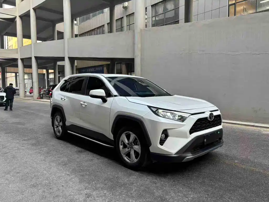 Toyota RAV4 2020 2.0L CVT AWD Fashion Edition 2020 - thumbnail 2
