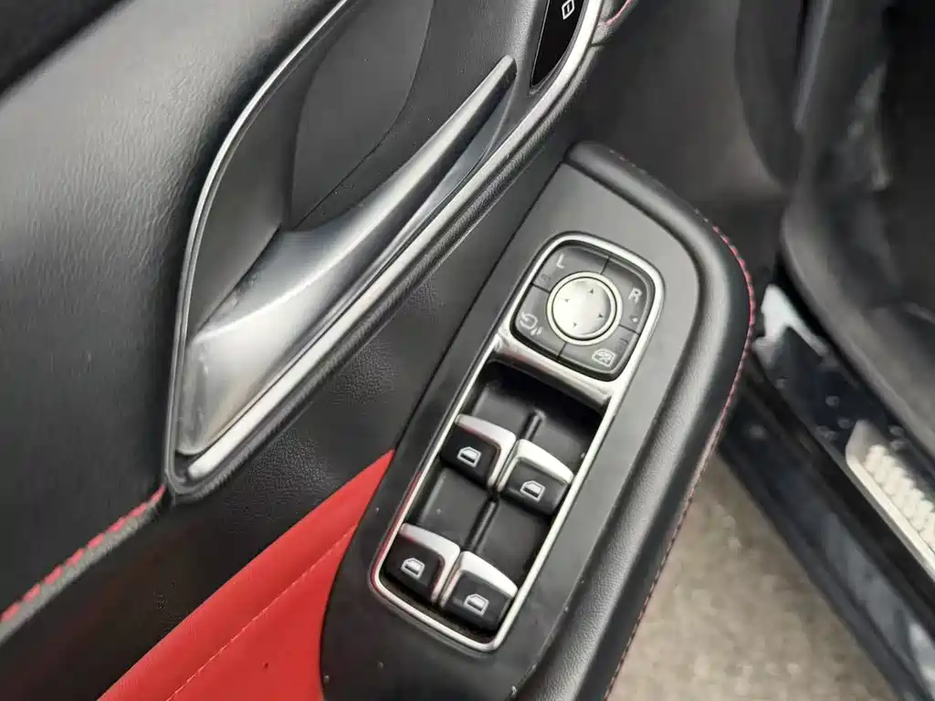 MG MG6 2020 1.5T Automatic Trophy Flagship Edition 2020 - thumbnail 6
