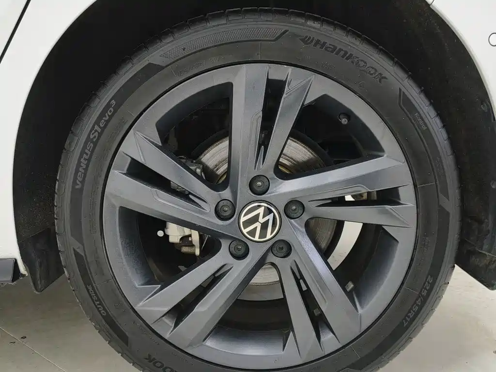 Volkswagen Volkswagen Golf 2021 280TSI DSG R-Line 2022 - thumbnail 14