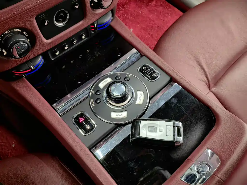 Rolls-Royce Ghost 2012 6.6T Extended Wheelbase 2012 - thumbnail 9