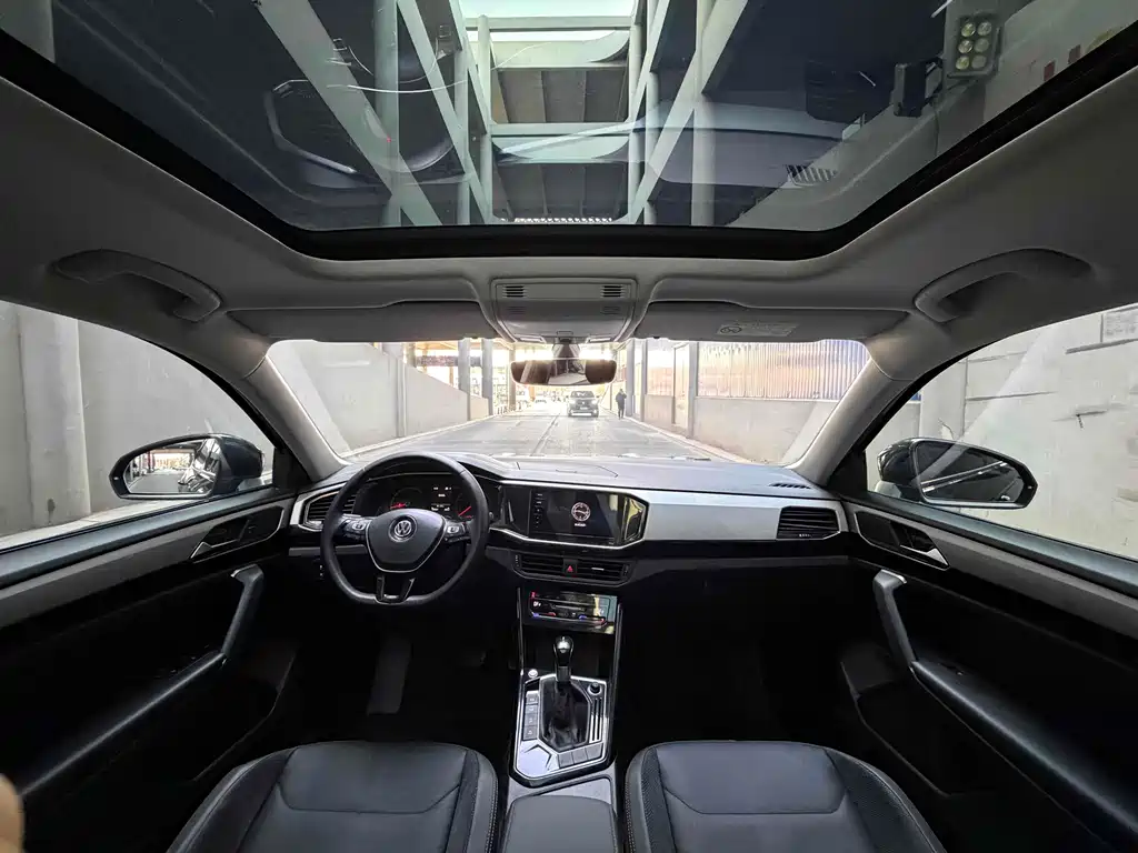 Volkswagen Tayron 2020 330TSI Two-Wheel Drive Luxury Intelligent Connection Edition 2020 - thumbnail 7