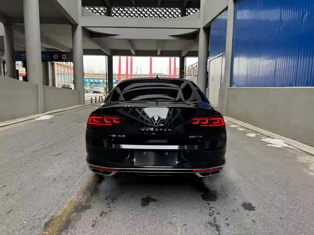 Volkswagen Magotan 2023 2 Million Units Anniversary Edition 380TSI DSG Flagship Model 2022 - thumbnail 5