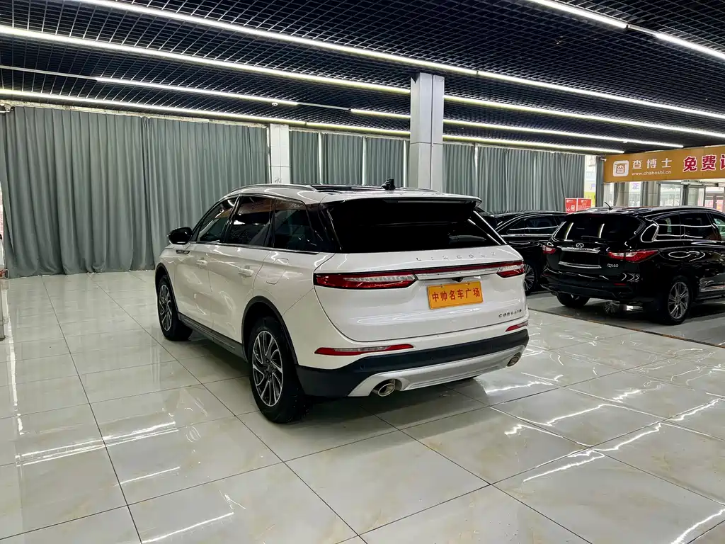 Lincoln Liberator 2022 2.0T Front-Wheel Drive Premium Edition 2022 - thumbnail 4