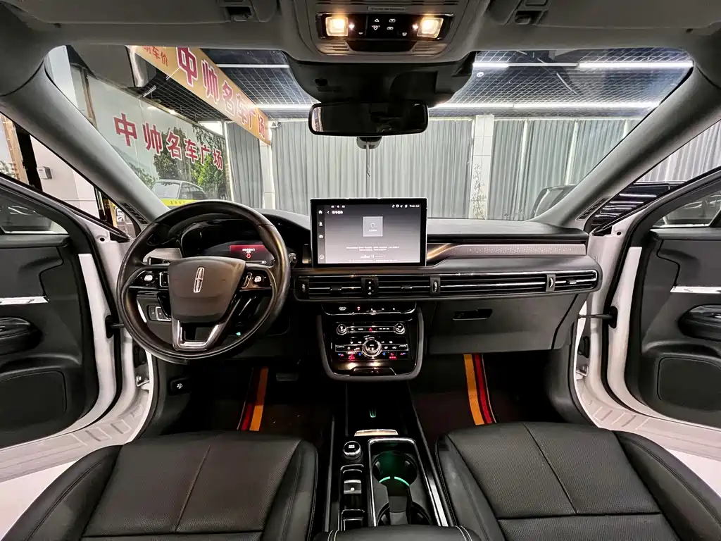 Lincoln Liberator 2022 2.0T Front-Wheel Drive Premium Edition 2022 - thumbnail 16