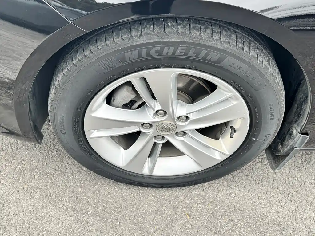 Buick Buick Regal 2017 20T Essence Edition 2018 - thumbnail 5