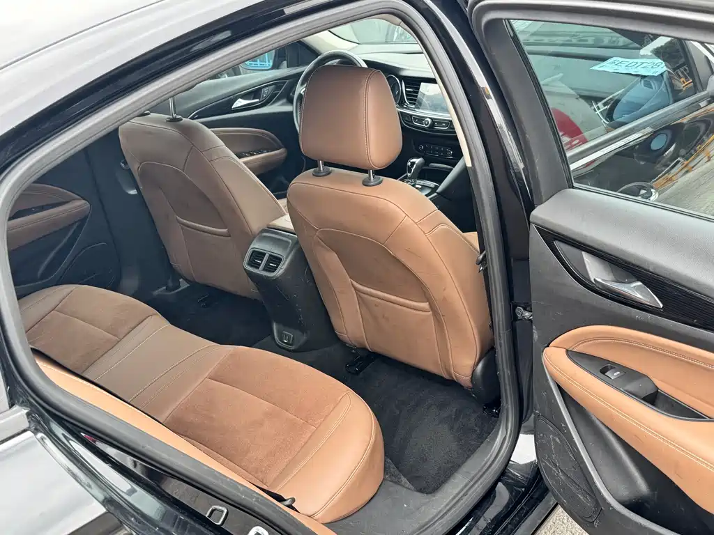 Buick Buick Regal 2017 20T Essence Edition 2018 - thumbnail 13