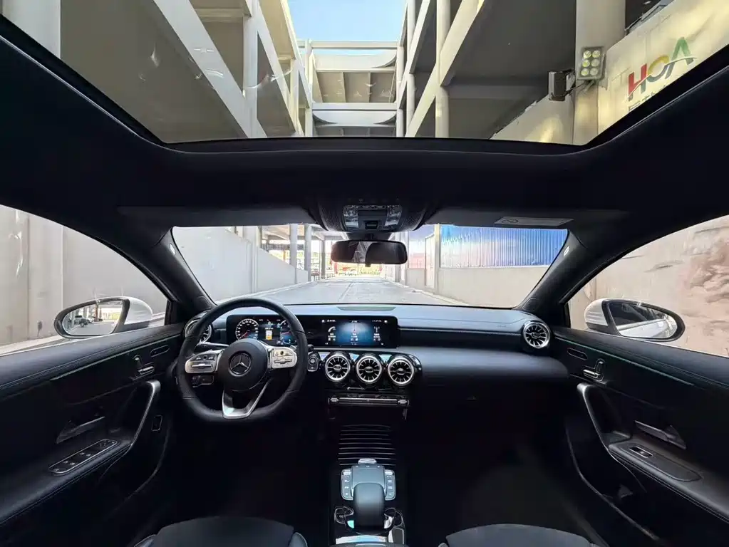 Mercedes-Benz Mercedes-Benz A-Class 2022 Facelift A 200 L Sport Sedan Fashion Edition 2023 - thumbnail 9