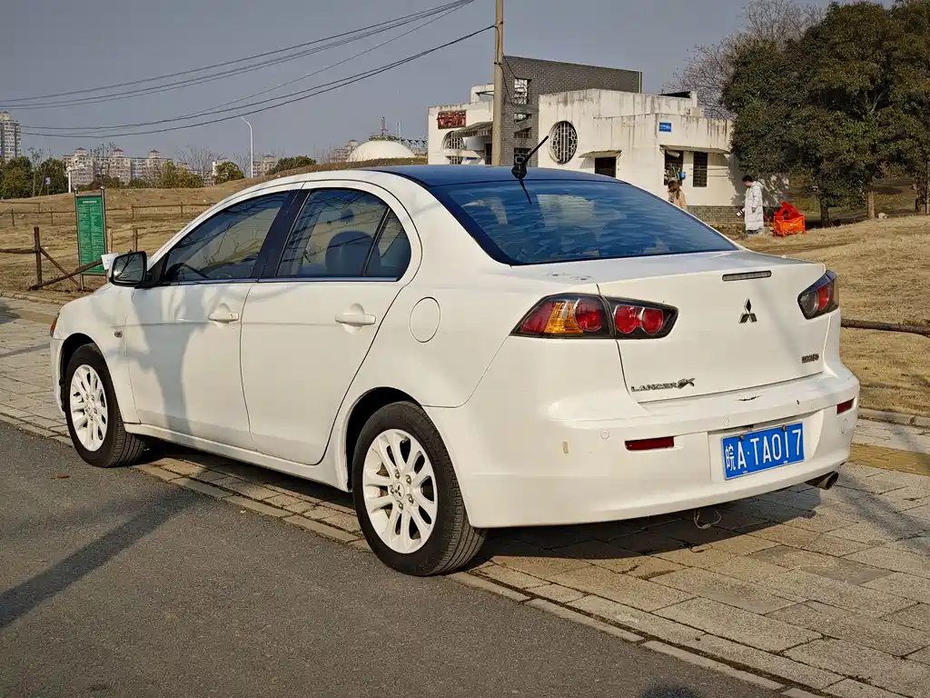 Mitsubishi Mitsubishi Lancer Evolution X 2011 Zhi Shang Edition 1.8L CVT Limited Edition 2013 - thumbnail 17