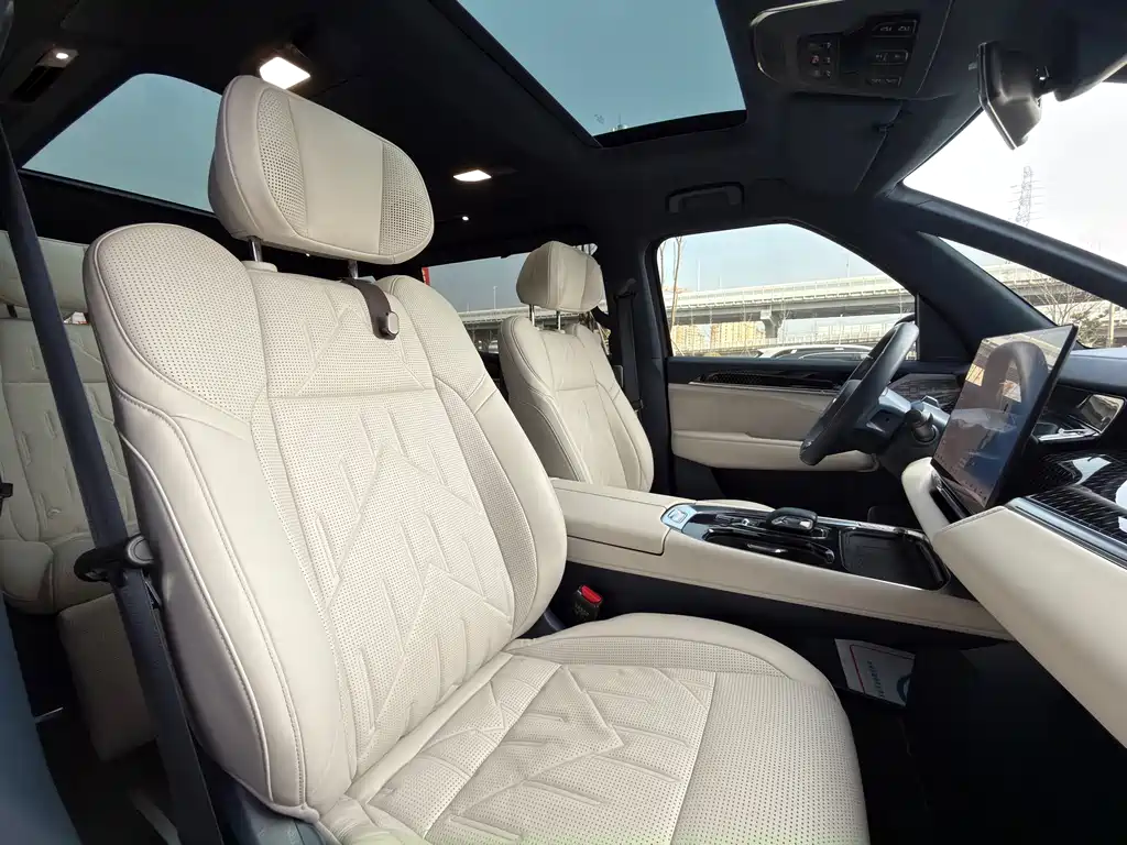 Zeekr Zeekr 009 2024 Model Seven-seat Aisle Version AWD 108kWh 2024 - thumbnail 18