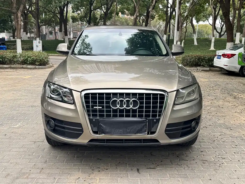 Audi Audi Q5 2011 2.0TFSI Technology Edition 2011 - thumbnail 2