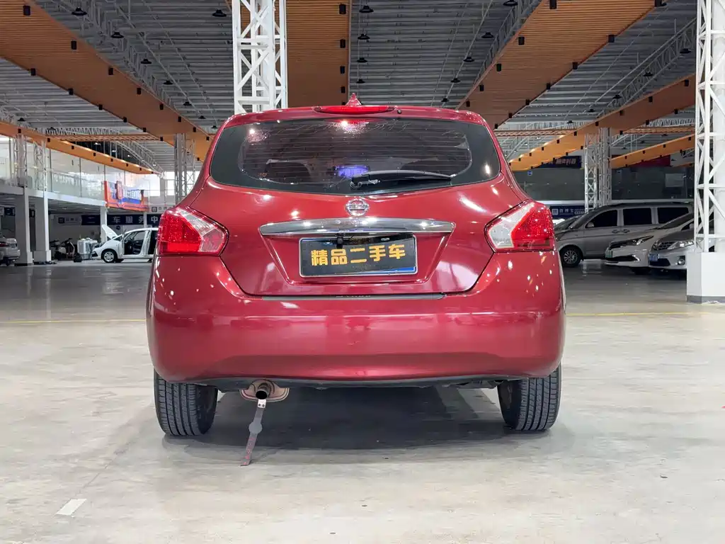 Nissan Nissan Tiida 2014 1.6L CVT Comfort Edition 2015 - thumbnail 13