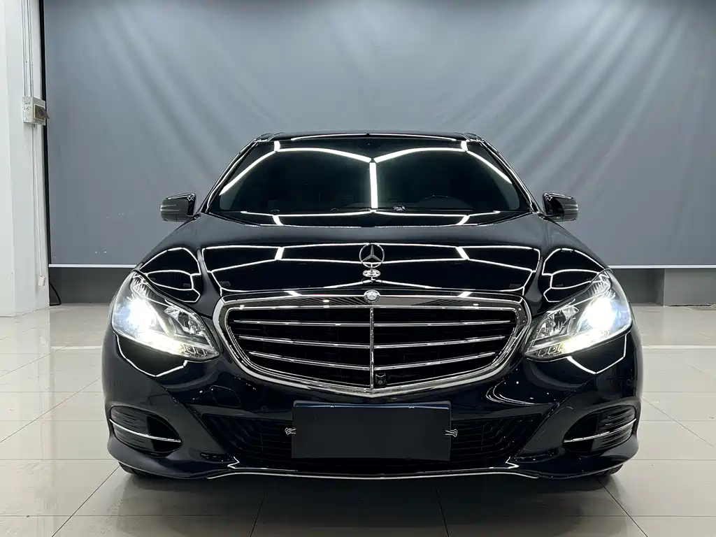 Mercedes-Benz Mercedes-Benz E-Class 2015 Facelift E 200 L 2016 - thumbnail 2
