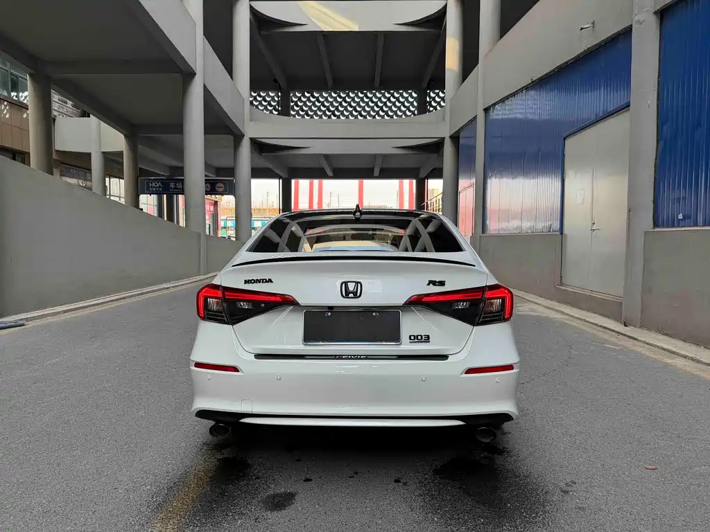 Honda Honda Civic 2023 240TURBO CVT Sporty C-Pillar Special Edition 2025 - thumbnail 7