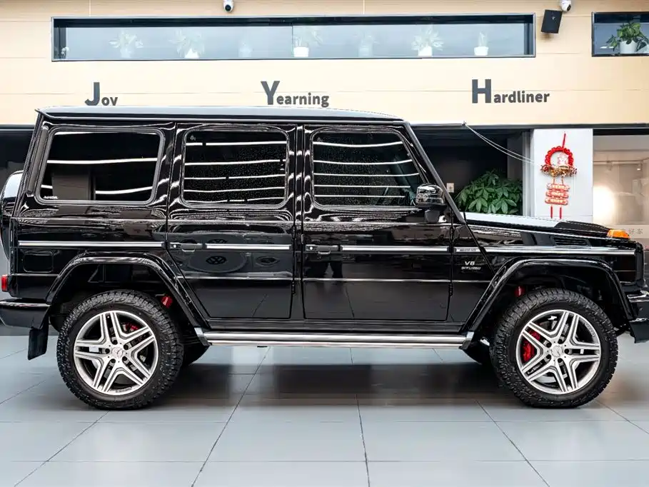 Mercedes-Benz Mercedes-Benz G-Class AMG 2013 AMG G 63 2015 - thumbnail 3