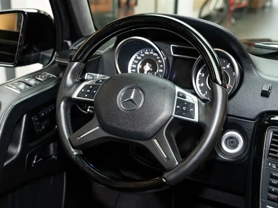 Mercedes-Benz Mercedes-Benz G-Class AMG 2013 AMG G 63 2015 - thumbnail 11