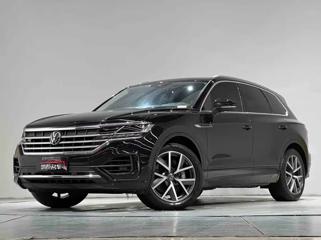 Volkswagen Volkswagen Touareg 2022 3.0TSI R-Line Sport Package 2023