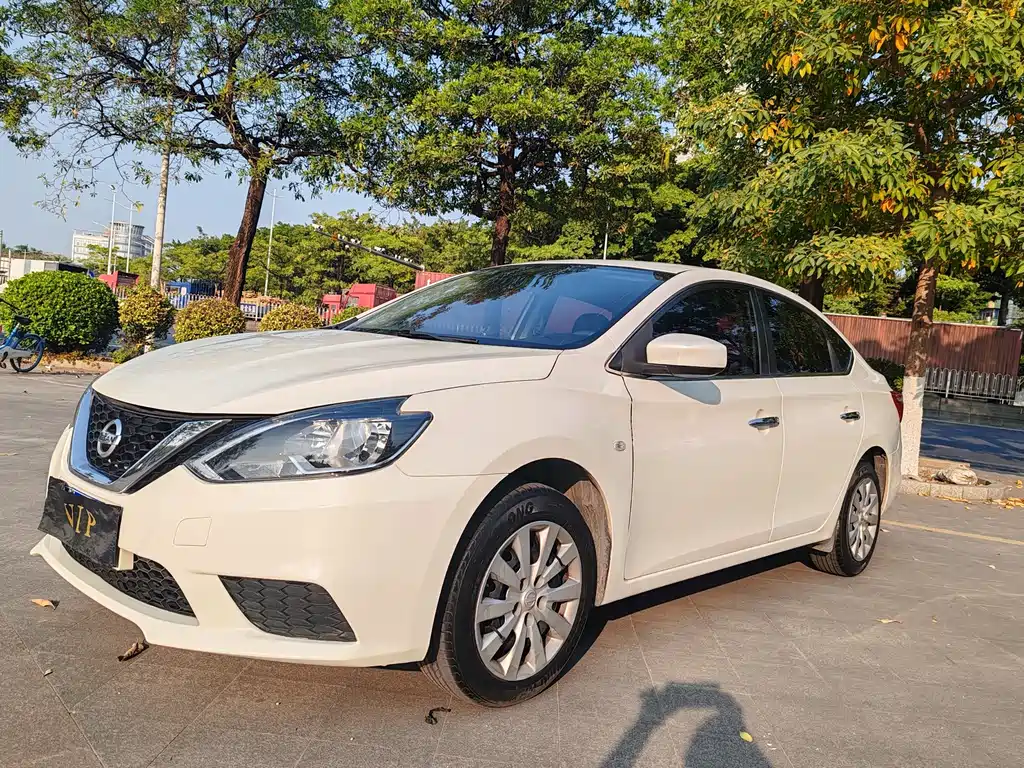 Nissan Nissan Sylphy 2022 Classic 1.6XE CVT Comfort Edition 2022 - thumbnail 3