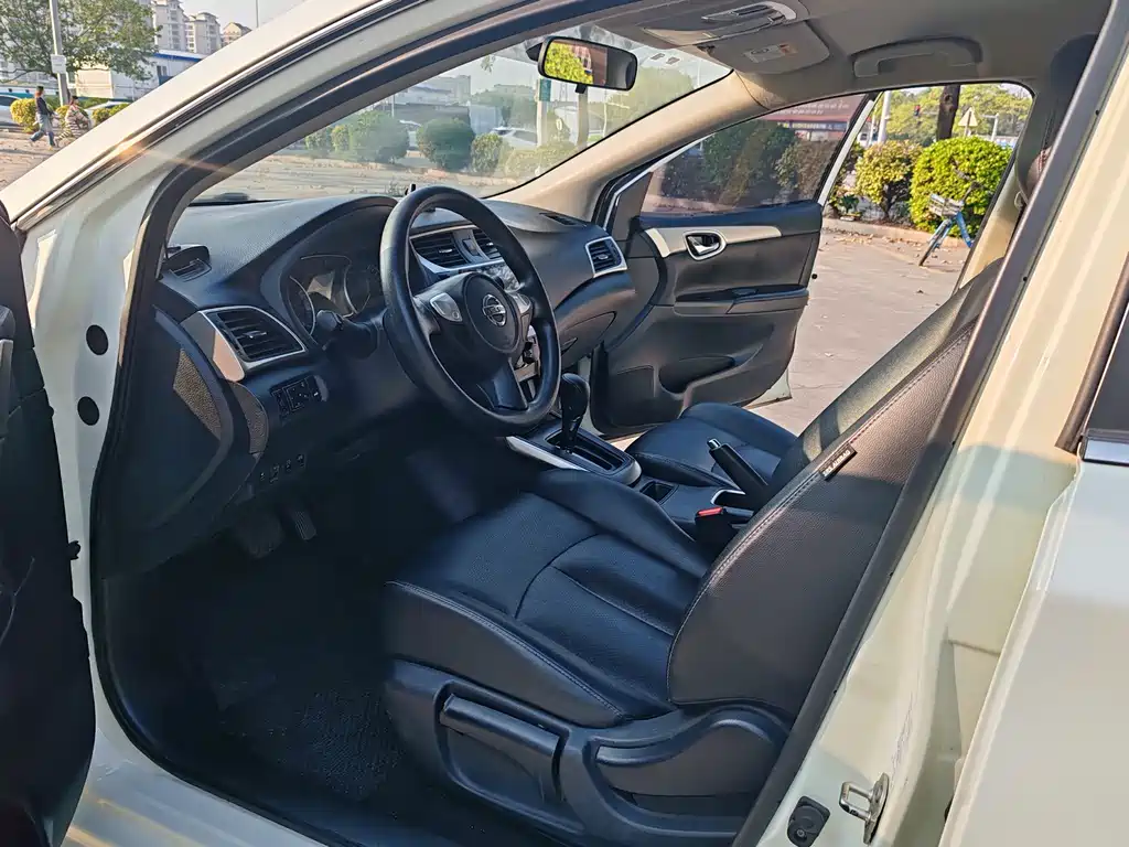 Nissan Nissan Sylphy 2022 Classic 1.6XE CVT Comfort Edition 2022 - thumbnail 8
