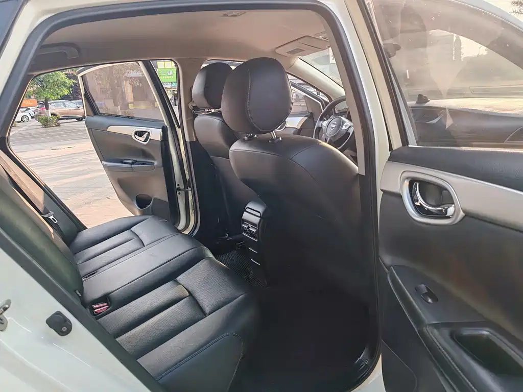 Nissan Nissan Sylphy 2022 Classic 1.6XE CVT Comfort Edition 2022 - thumbnail 12
