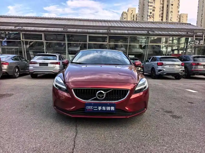 Volvo Volvo V40 2017 T3 Intelli-Safe Edition 2019 - thumbnail 4