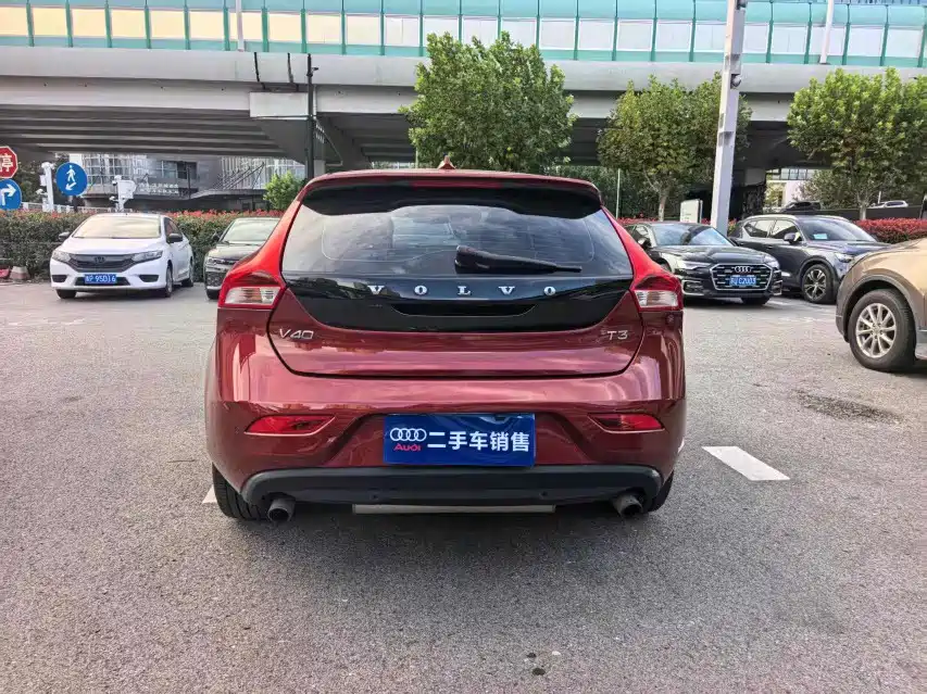 Volvo Volvo V40 2017 T3 Intelli-Safe Edition 2019 - thumbnail 5