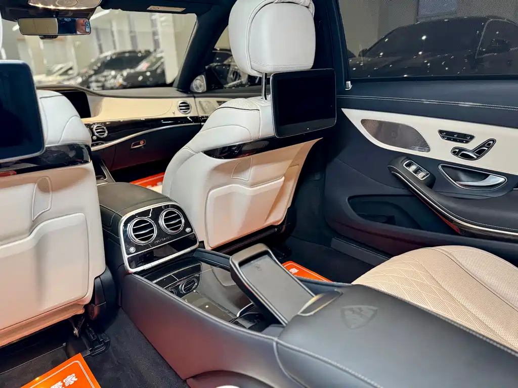 Mercedes-Benz Mercedes-Maybach S-Class 2019 S 560 4MATIC 2019 - thumbnail 12