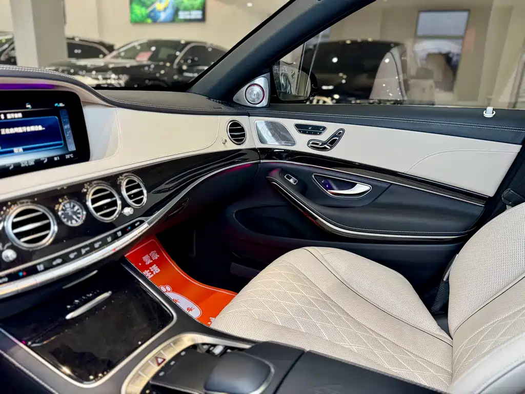 Mercedes-Benz Mercedes-Maybach S-Class 2019 S 560 4MATIC 2019 - thumbnail 14