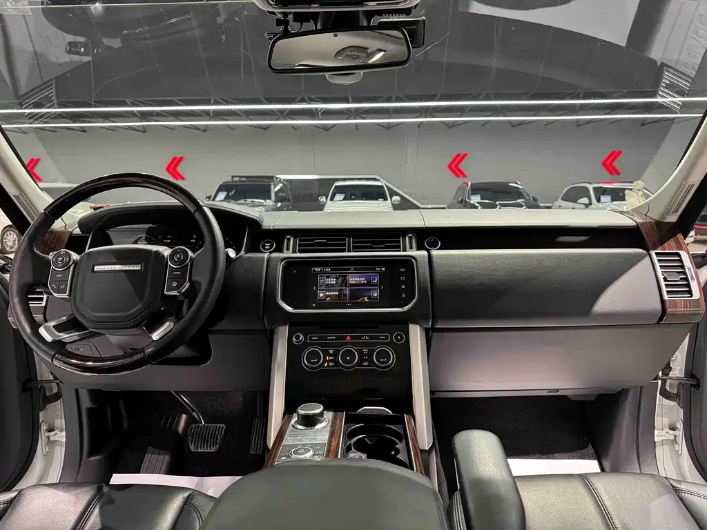Land Rover Range Rover 2016 3.0T European Specification 2017 - thumbnail 11