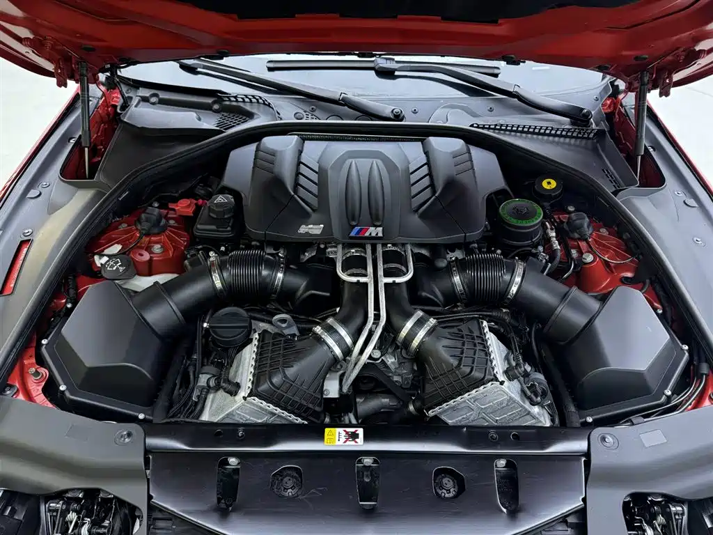 BMW BMW M6 2013 M6 Coupe 2016 - thumbnail 10