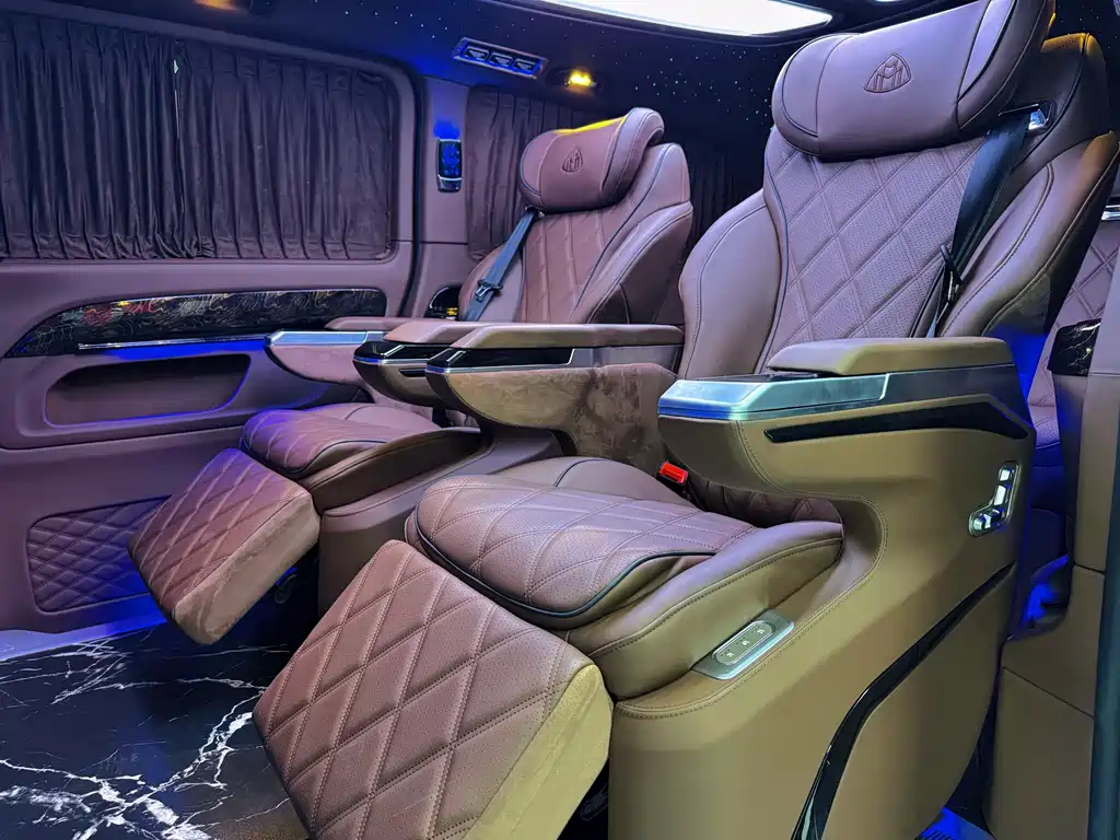 Mercedes-Benz Vito 2024 2.0T Business Edition 7-seater 2026 - thumbnail 13