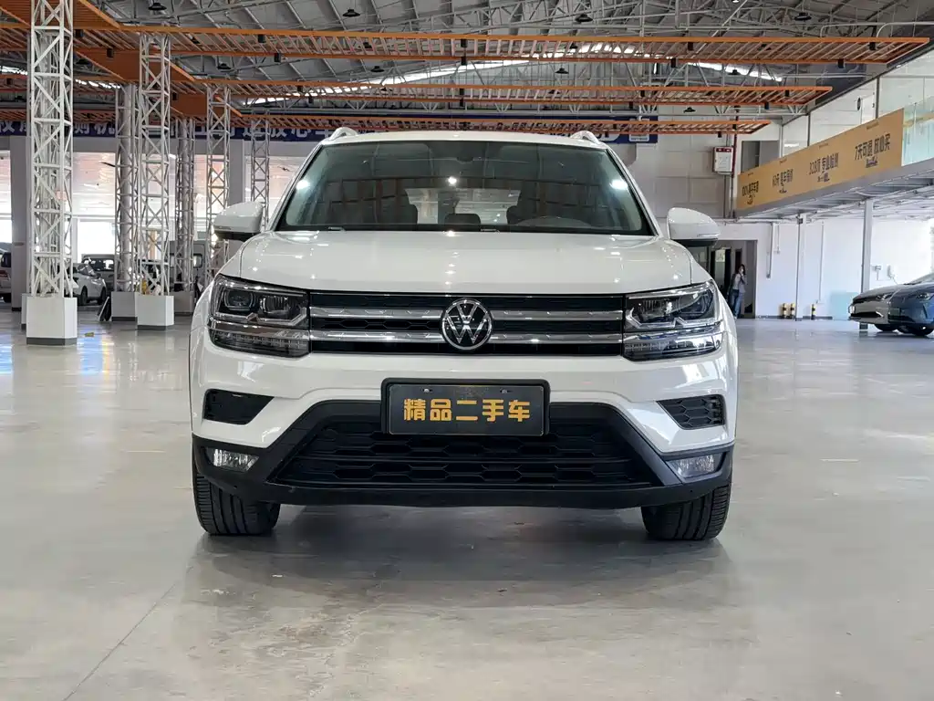 Volkswagen Tharu 2021 280TSI Front-Wheel Drive Luxury Edition 2021 - thumbnail 2