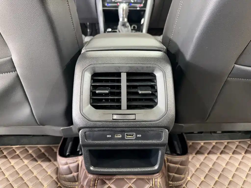 Volkswagen Tharu 2021 280TSI Front-Wheel Drive Luxury Edition 2021 - thumbnail 15