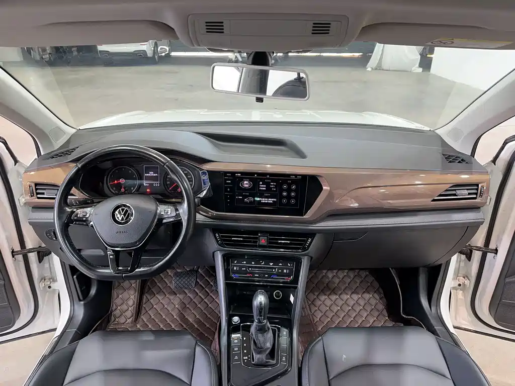 Volkswagen Tharu 2021 280TSI Front-Wheel Drive Luxury Edition 2021 - thumbnail 20
