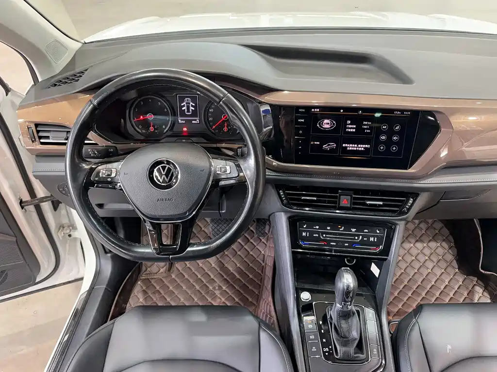 Volkswagen Tharu 2021 280TSI Front-Wheel Drive Luxury Edition 2021 - thumbnail 23