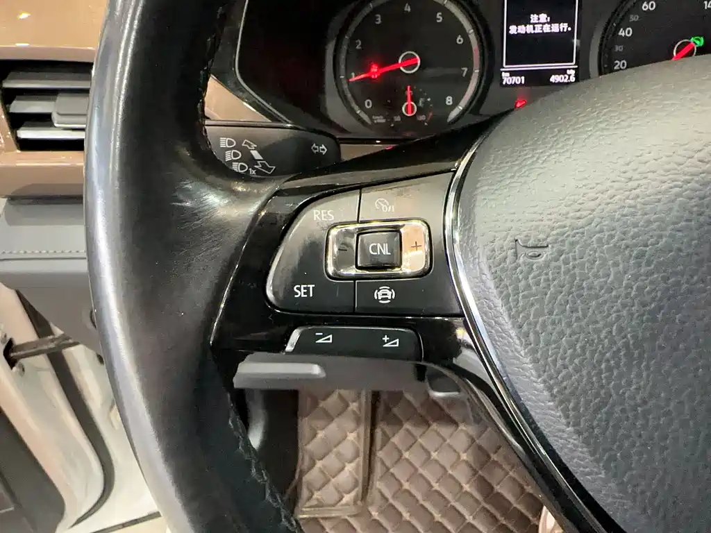 Volkswagen Tharu 2021 280TSI Front-Wheel Drive Luxury Edition 2021 - thumbnail 24