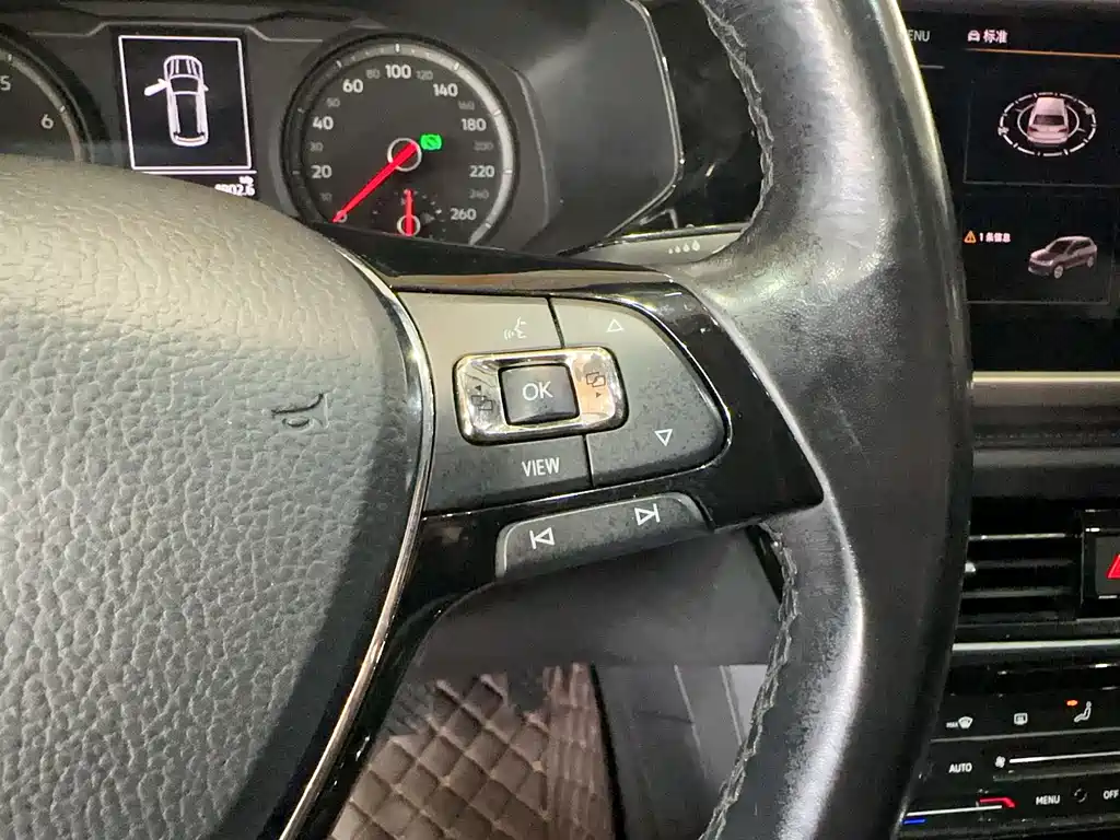 Volkswagen Tharu 2021 280TSI Front-Wheel Drive Luxury Edition 2021 - thumbnail 26