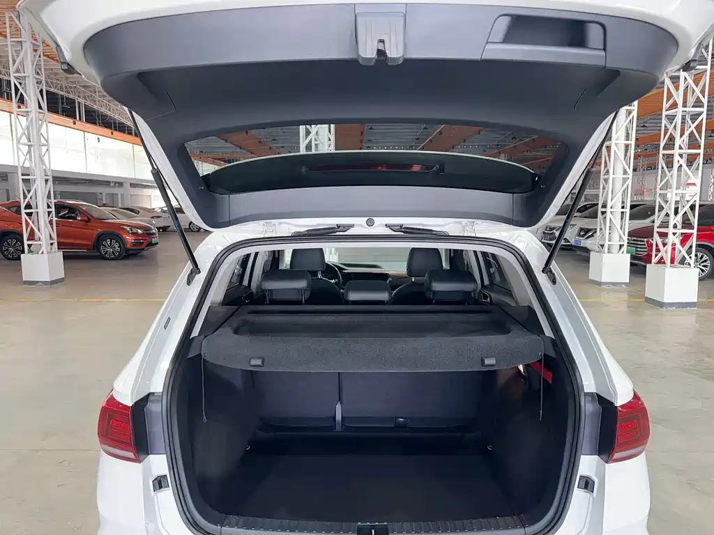 Volkswagen Tharu 2021 280TSI Front-Wheel Drive Luxury Edition 2021 - thumbnail 28