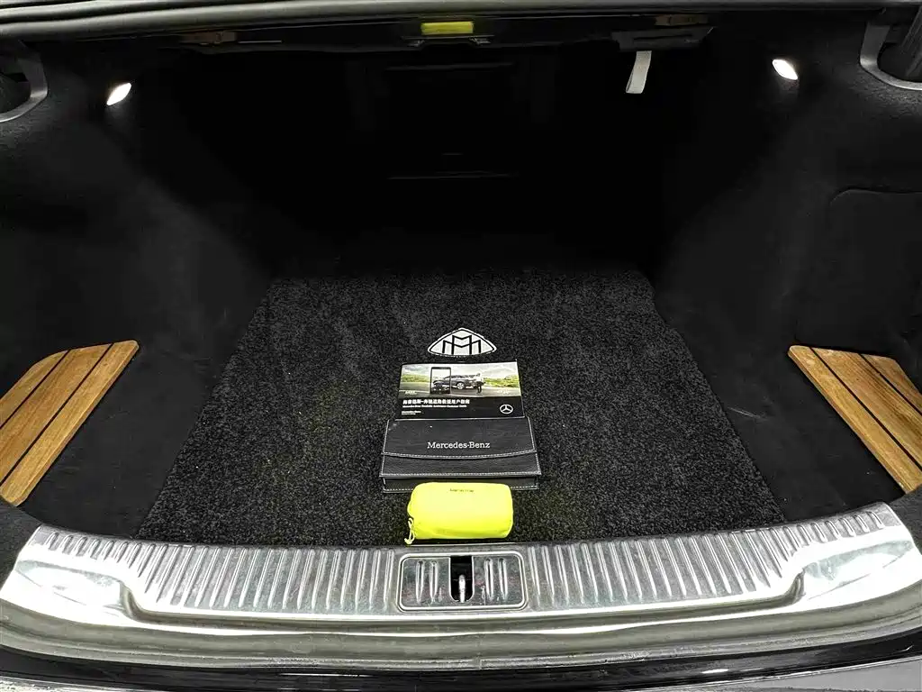 Mercedes-Benz Maybach S-Class 2021 S 480 4MATIC 2021 - thumbnail 12