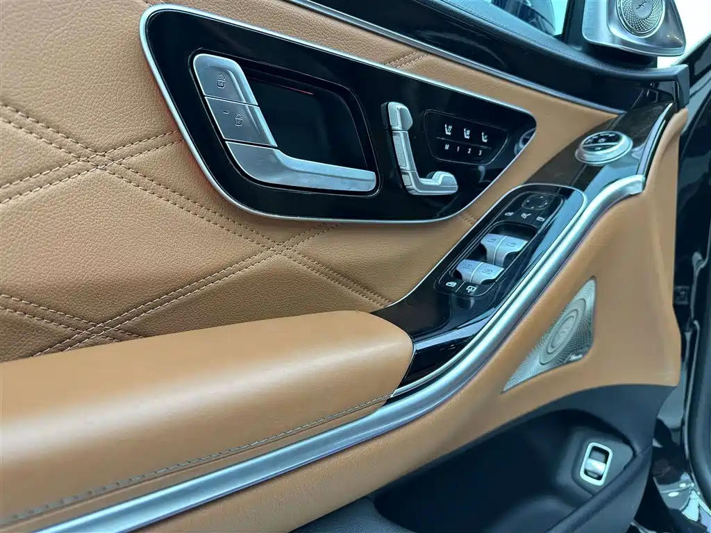Mercedes-Benz Maybach S-Class 2021 S 480 4MATIC 2021 - thumbnail 23