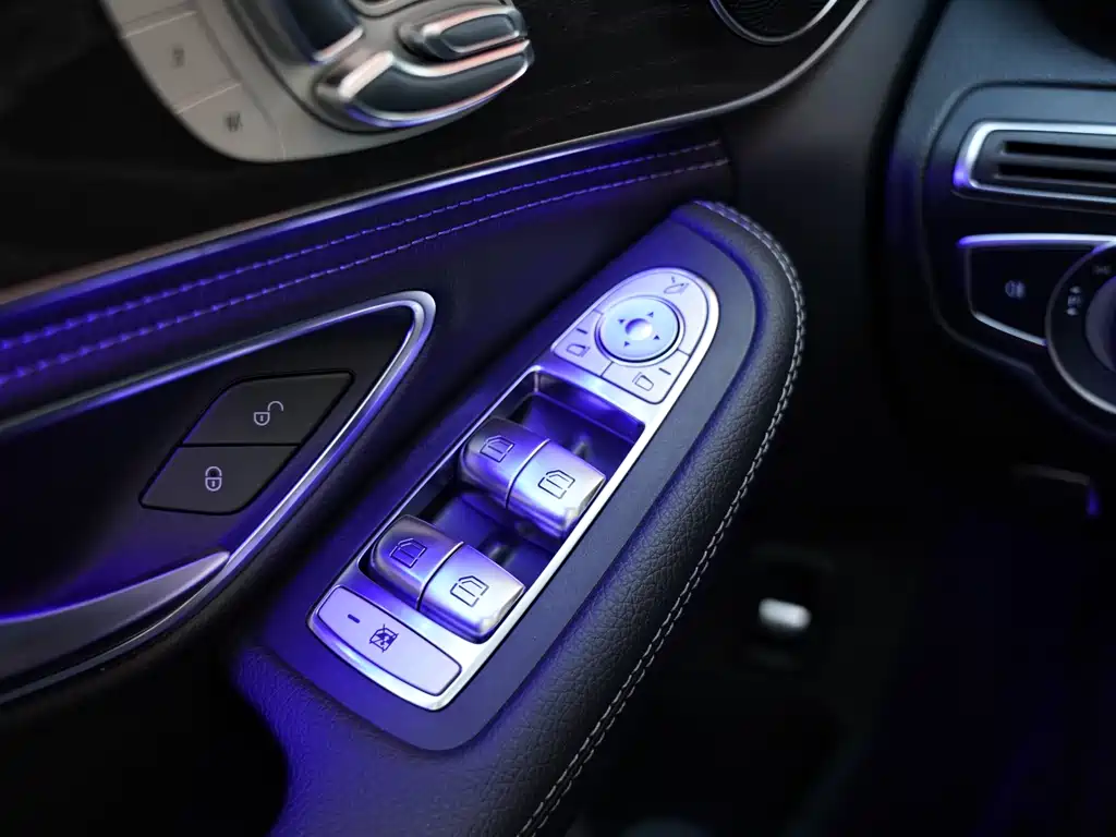 Mercedes-Benz Mercedes-Benz C-Class 2020 Facelift C 260 L Sport Edition 2020 - thumbnail 14