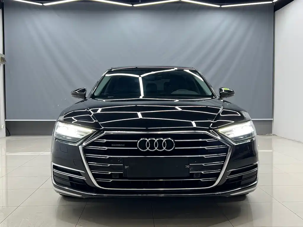 Audi Audi A8 2019 A8L 50 TFSI quattro Comfort Line 2020 - thumbnail 2