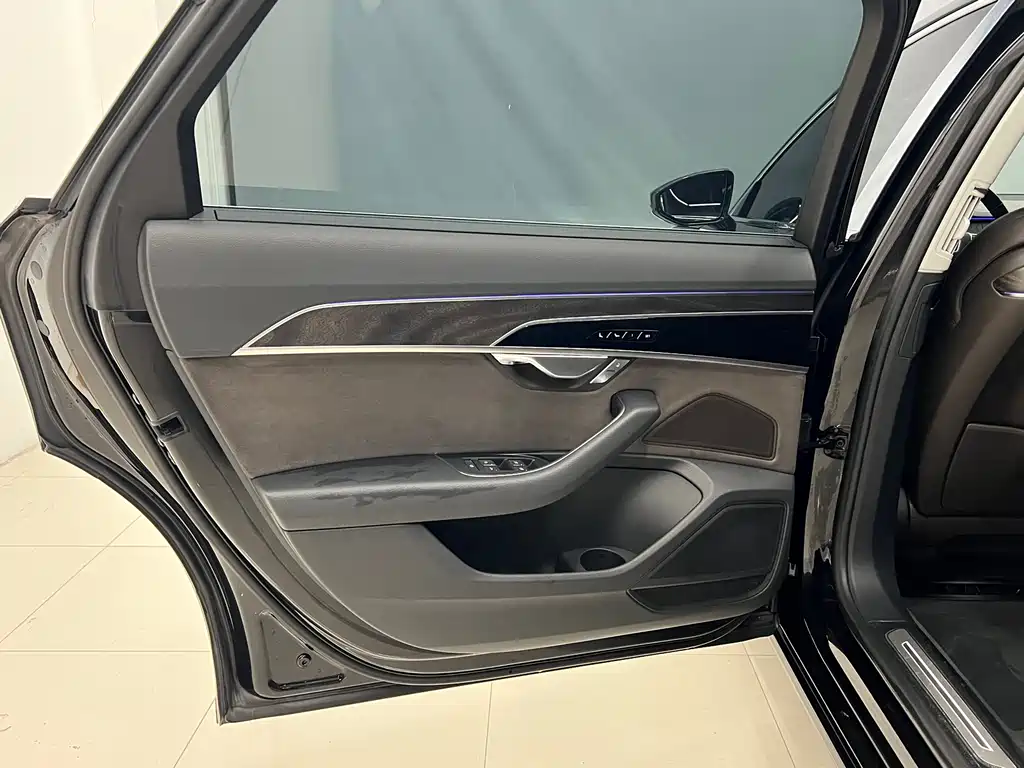 Audi Audi A8 2019 A8L 50 TFSI quattro Comfort Line 2020 - thumbnail 7