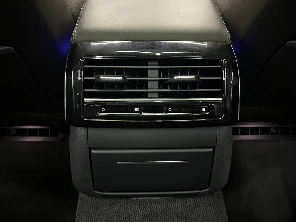 Audi Audi A8 2019 A8L 50 TFSI quattro Comfort Line 2020 - thumbnail 10