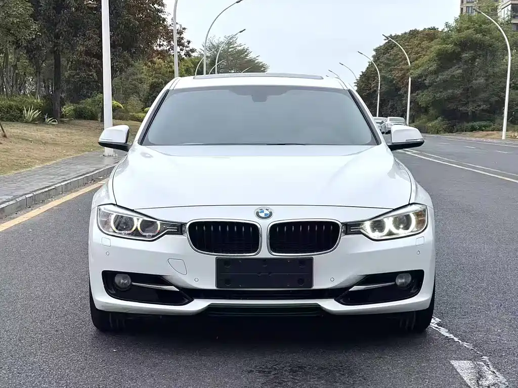 BMW BMW 3 Series 2015 320i Sport Design Package 2015 - thumbnail 2